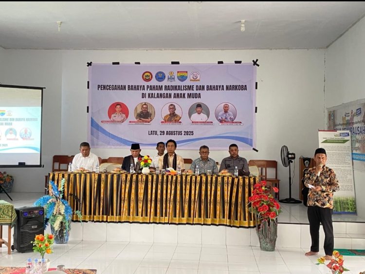 Densus 88, MUI, dan BNN Sosialisasikan Bahaya Radikalisme dan Narkoba di Seram Bagian Barat