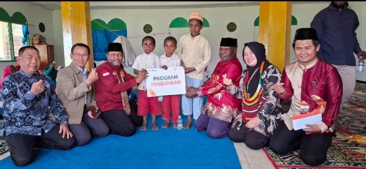 Kakanwil Kemenag Papua Dorong Program Kampung Zakat di Jayawijaya