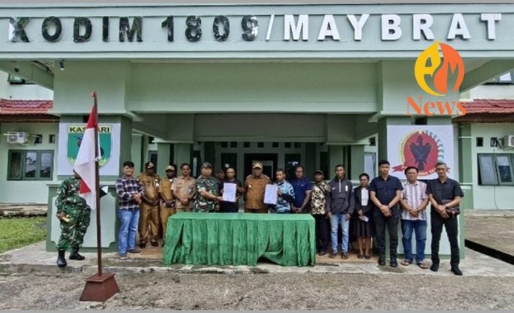 1 Eks Anggota Dan 1 Simpatisan OPM Nyatakan Ikrar Setia kepada NKRI di Maybrat