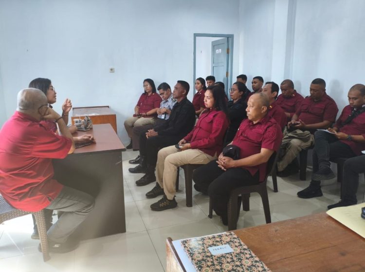 Kanwil Ditjenpas Maluku Gelar Monev di Lapas Saparua, Dorong Layanan Pemasyarakatan yang Lebih Prima