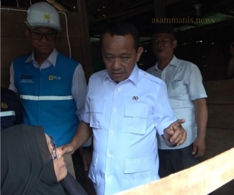 Bahlil Lahadalia Tinjau Program Listrik Desa di Musi Banyuasin: Komitmen Pemerintah Hadirkan Energi Merata Hingga Pelosok
