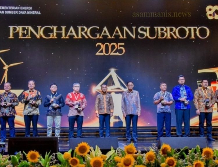 Bahlil Lahadalia Apresiasi Kinerja Sektor ESDM di Malam Penghargaan Subroto 2025, Harus Jadi Penggerak Keadilan Energi Nasional