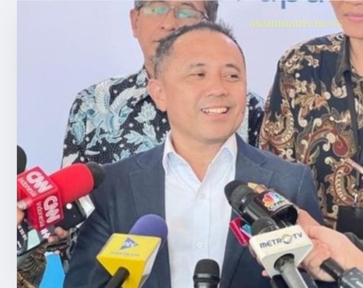 HARUS MELAWAN TEMAN DEKAT, Direktur PLN Bernostalgia “Beratnya Perjuangan Men-delisting FABA dari Limbah B3”