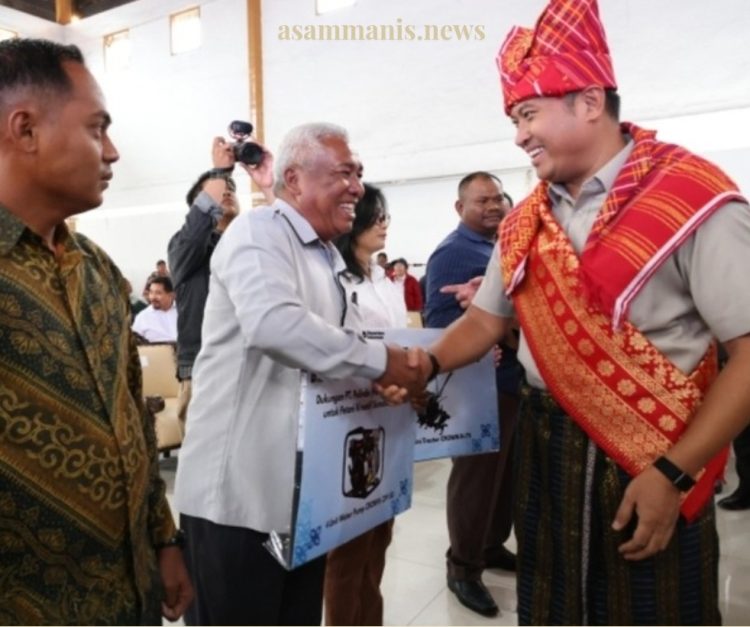Wamentan Sudaryono Diberi Marga Sitepu, Resmi Dinobatkan sebagai Warga Kehormatan Karo