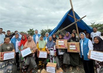 Sri Suparni Bahlil Pimpin Penyaluran Bantuan DWP ESDM dan Seruni di Langkat