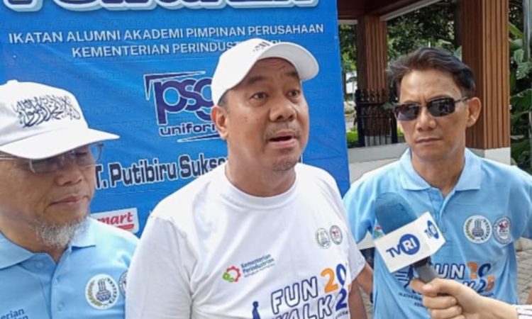 IKA APP Gelar Happy Fun Walk 2025, 780 Alumni Meriahkan Jalan Sudirman