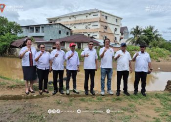 Pemkot Ambon Pasang Trash Boom di Tiga Sungai Besar