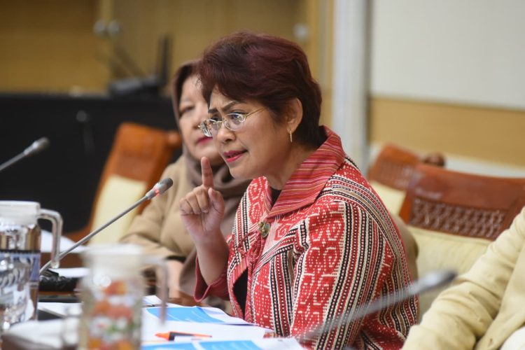 Mercy Barends Apresiasi Polri Pecat Bripda Mesias Siahaya