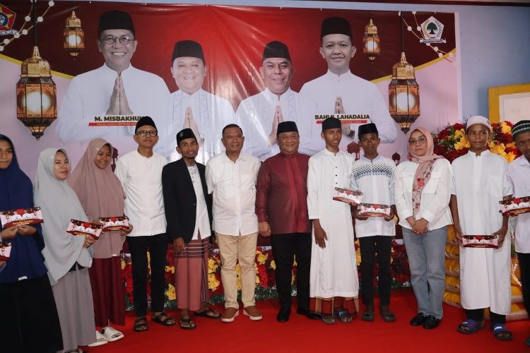 SOKSI Maluku Santuni Anak Yatim, Doakan Prabowo dan Bahlil Tetap Kuat Memimpin Bangsa