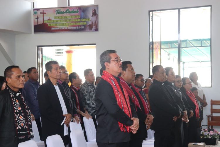 Hadiri Paskah 2026 di Suli, Gubernur Maluku Tekankan Tiga Pilar: Keluarga, Ekonomi, dan Perdamaian