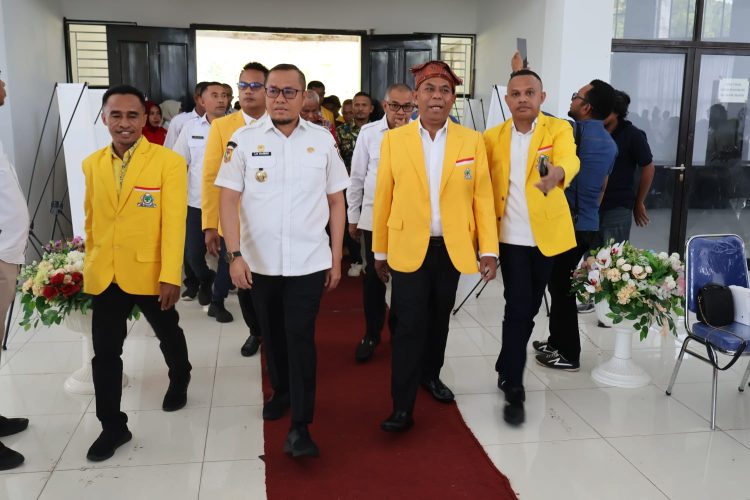 Ketua Golkar Maluku Umar Ali Lessy Tegas Dukung La Hamidi, Dorong Percepatan Pembangunan Buru Selatan