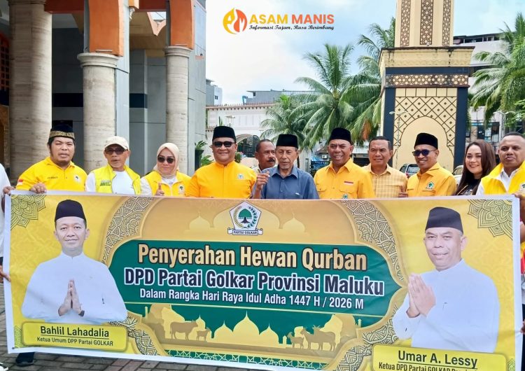 Salurkan Hewan Qurban, Golkar Maluku Dorong Semangat Gotong Royong dan Kepedulian
