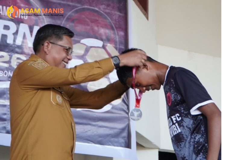 Pemkot Ambon Perkuat Pembinaan Sepak Bola Usia Dini Lewat Soekarno Cup U-17