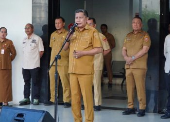 Jaga WTP, Wali Kota Ambon Ancam Blacklist Pihak Ketiga