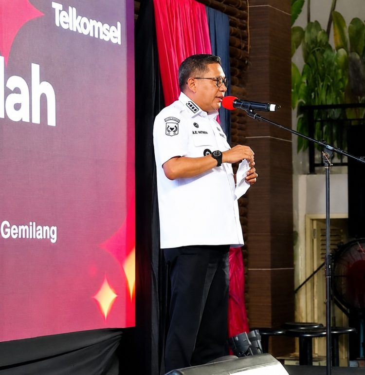 Telkomsel dan Pemkot Ambon Perkuat Kualitas Guru Lewat Program CSR