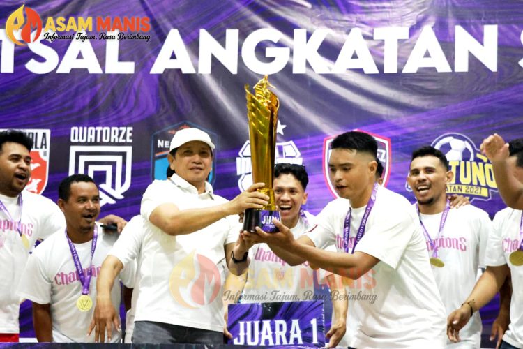 Sekda Maluku Tutup Liga Futsal Angkatan Season V